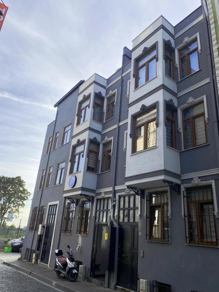 Hradission Otel Kaifa Istanbul Exterior photo